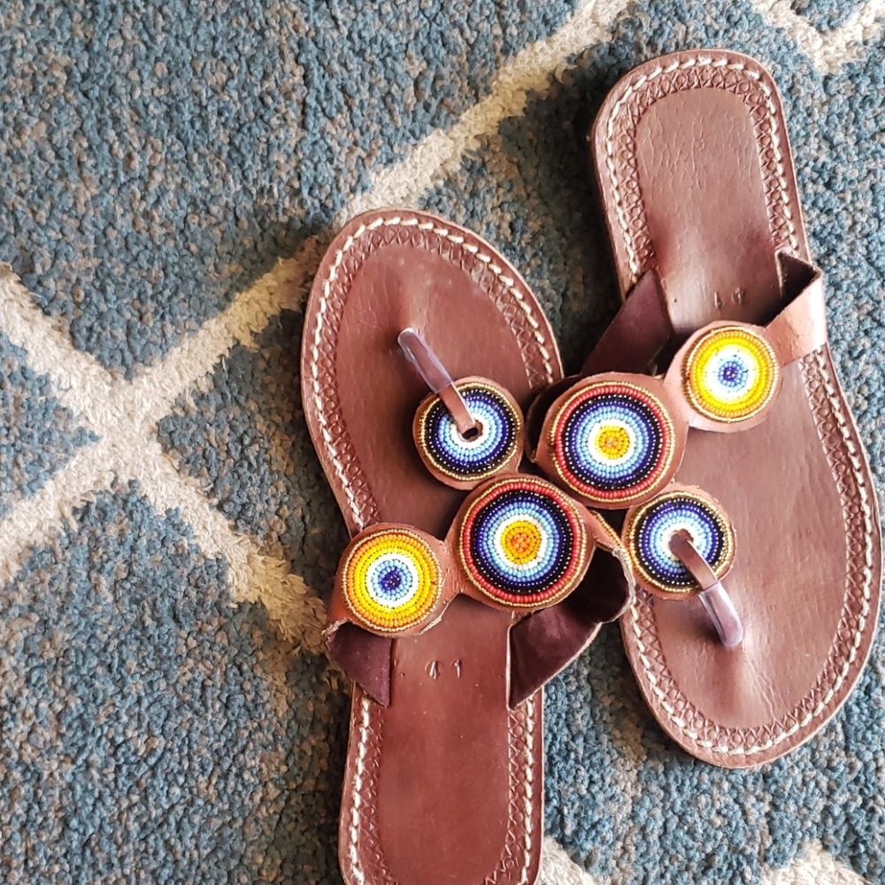 Sandals - Picture 3 of 3